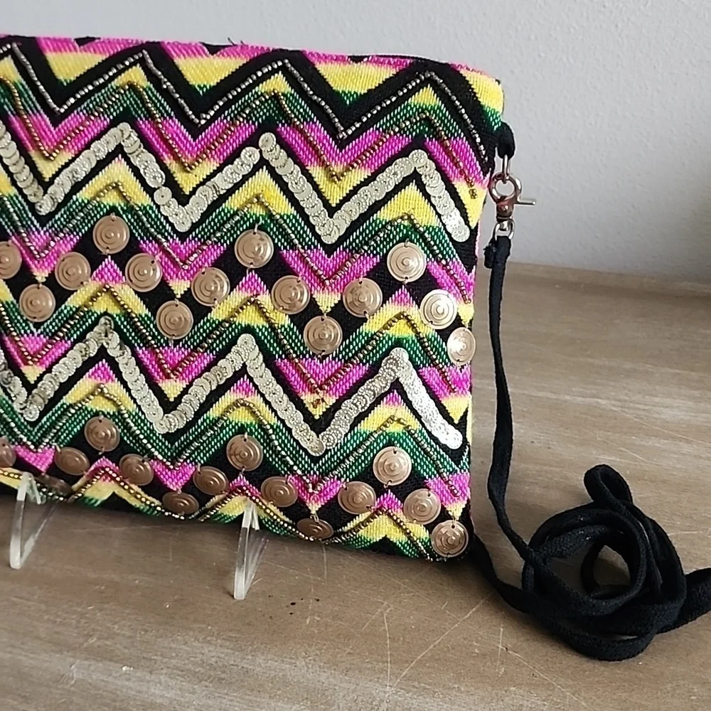Bohemian Colorful Zigzag Embroidered Crossbody Clutch with Tassel
